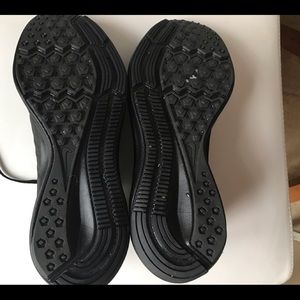 Nike | Shoes | Nike Downshifter Ter 7 Black Shoes Size 9 | Poshmark